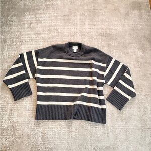H&M Womens Crewneck Sweater with Gray and White Stripes